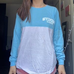 🌸 Comfy long sleeve!